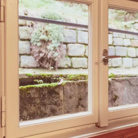House In The Hills&woods, For 6-16 Guests, Prague 20km 펜션