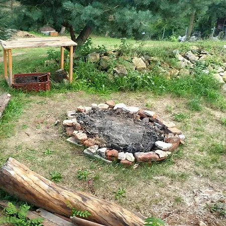 House In The Hills&woods, For 6-16 Guests, Prague 20km 펜션